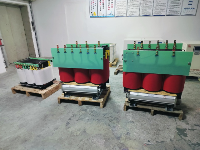 阿拉山口KS11-1000KVA矿用变压器